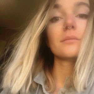 Meet your Posher, Lizzy